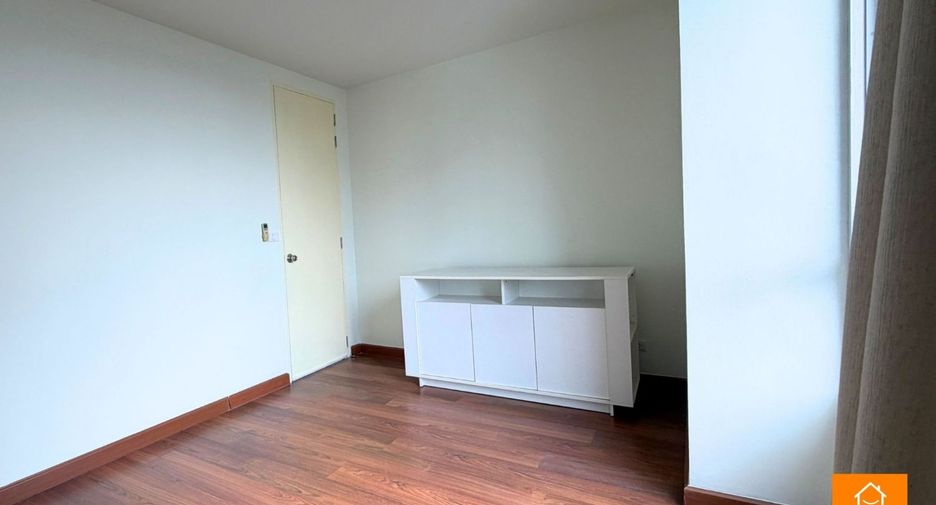 For sale 2 bedrooms condo in Thon Buri, Bangkok