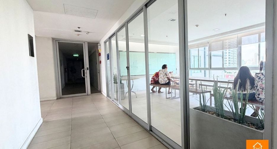 For sale 2 bedrooms condo in Thon Buri, Bangkok