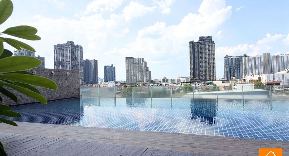 For sale 2 bedrooms condo in Thon Buri, Bangkok