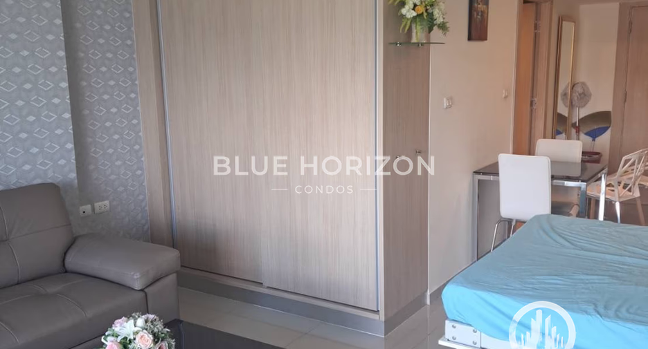 For sale studio condo in Bang Lamung, Chonburi
