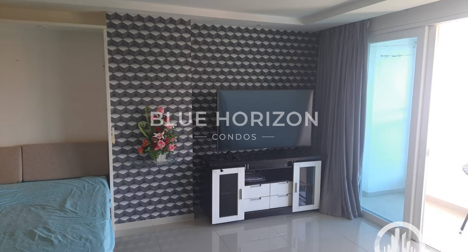 For sale studio condo in Bang Lamung, Chonburi