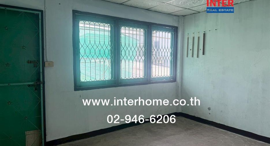 Reihenhaus zum Kauf mit 2 Zimmer in Lat Krabang, Bangkok