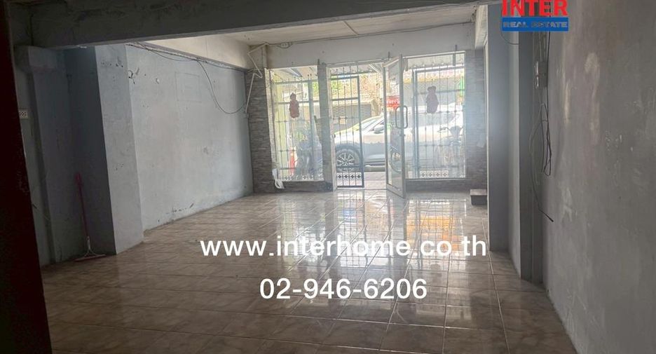 Reihenhaus zum Kauf mit 2 Zimmer in Lat Krabang, Bangkok