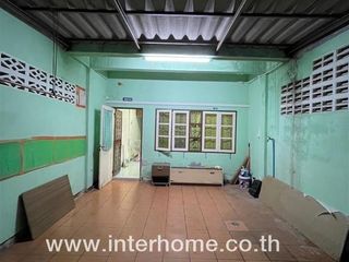 For sale 2 bedrooms townhouse in Khlong Sam Wa, Bangkok