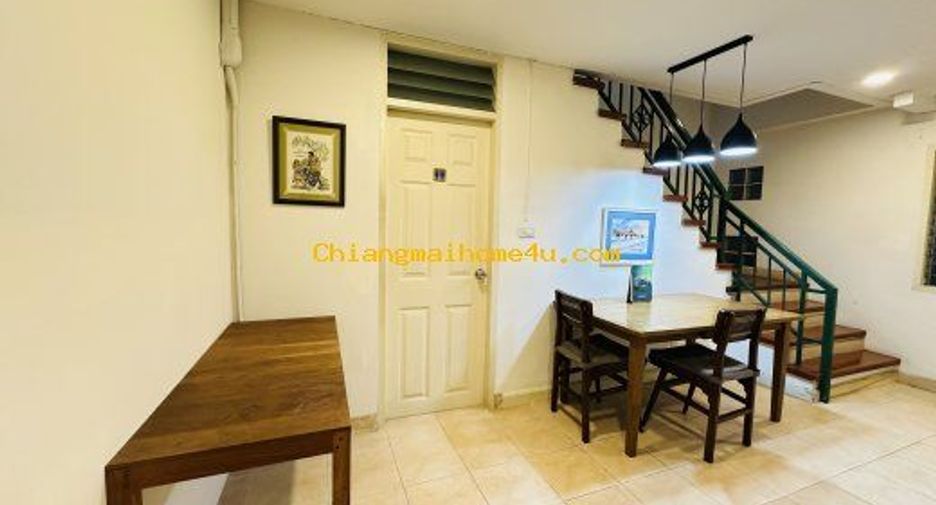 For rent 2 bedrooms townhouse in Mueang Chiang Mai, Chiang Mai