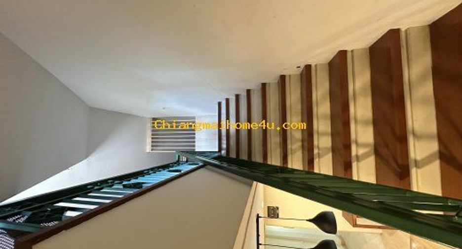 For rent 2 bedrooms townhouse in Mueang Chiang Mai, Chiang Mai