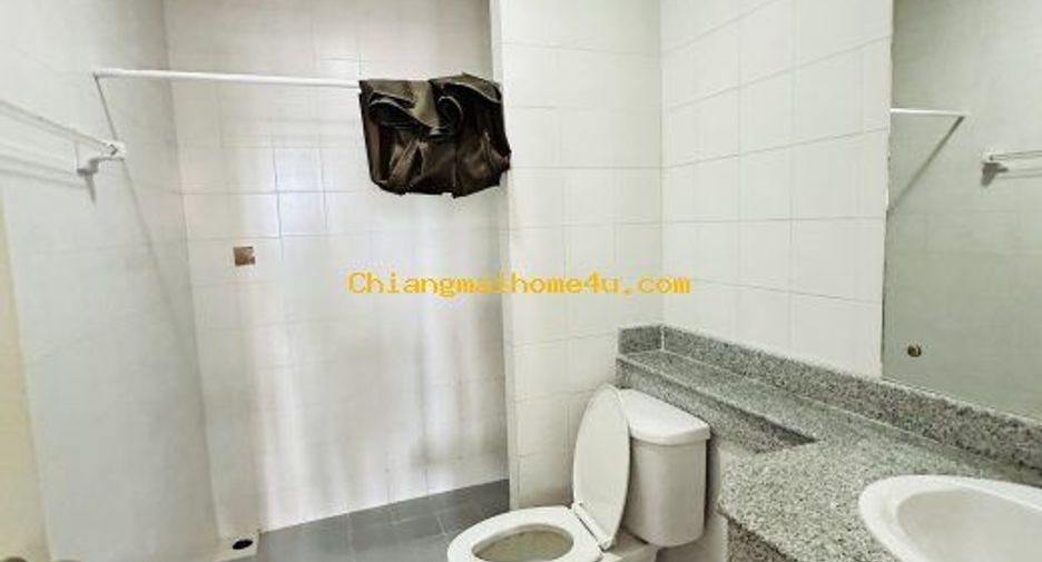For rent 2 bedrooms townhouse in Mueang Chiang Mai, Chiang Mai