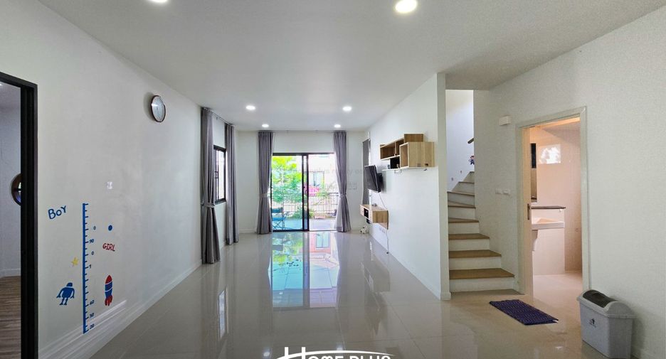 À vendre 3 chambres maison à Bang Sao Thong, Samut Prakan