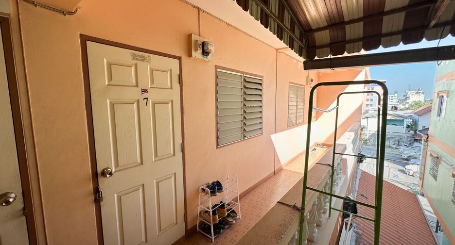 For sale 33 ベッドルーム apartment in Bang Phli, Samut Prakan