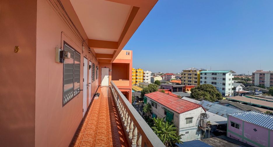 For sale 33 ベッドルーム apartment in Bang Phli, Samut Prakan