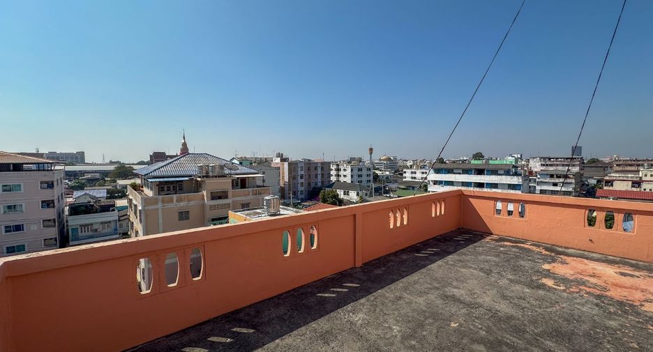 For sale 33 ベッドルーム apartment in Bang Phli, Samut Prakan