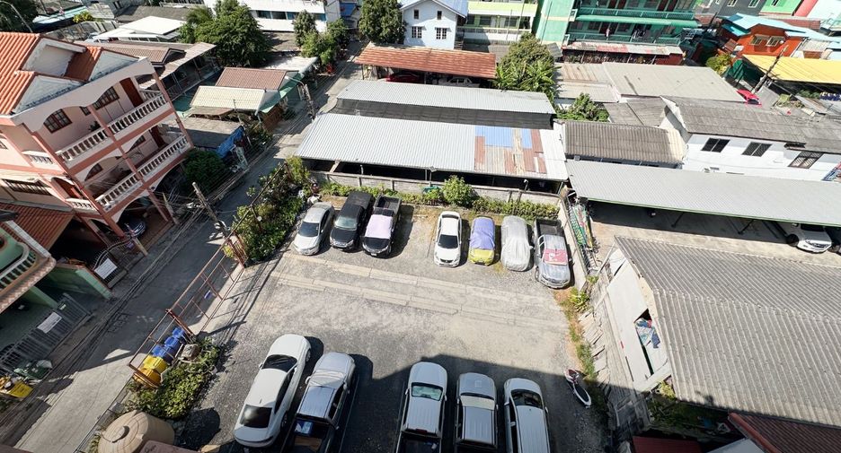 For sale 33 ベッドルーム apartment in Bang Phli, Samut Prakan