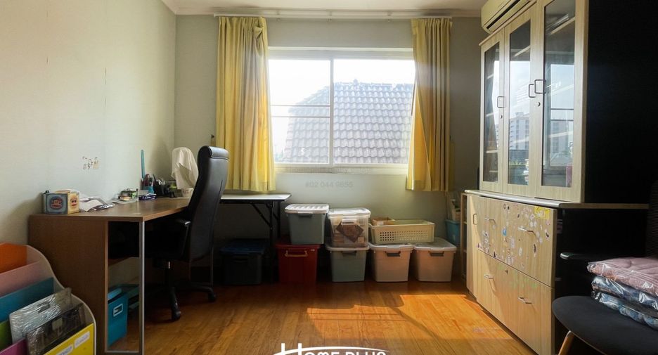 Haus zum Kauf mit 4 Zimmer in Bueng Kum, Bangkok