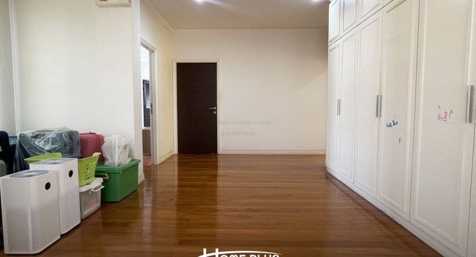 Haus zum Kauf mit 4 Zimmer in Bueng Kum, Bangkok