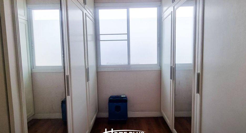 Haus zum Kauf mit 4 Zimmer in Bueng Kum, Bangkok