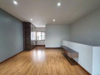 Casa en alquiler de 3 habitaciones en Bang Khen, Bangkok