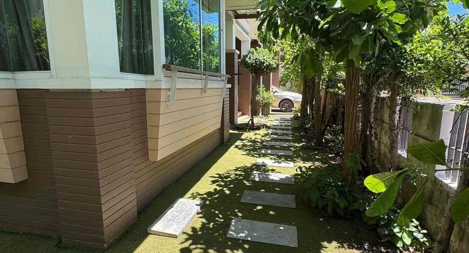 Haus zur Miete mit 4 Zimmer in Bang Lamung, Chonburi