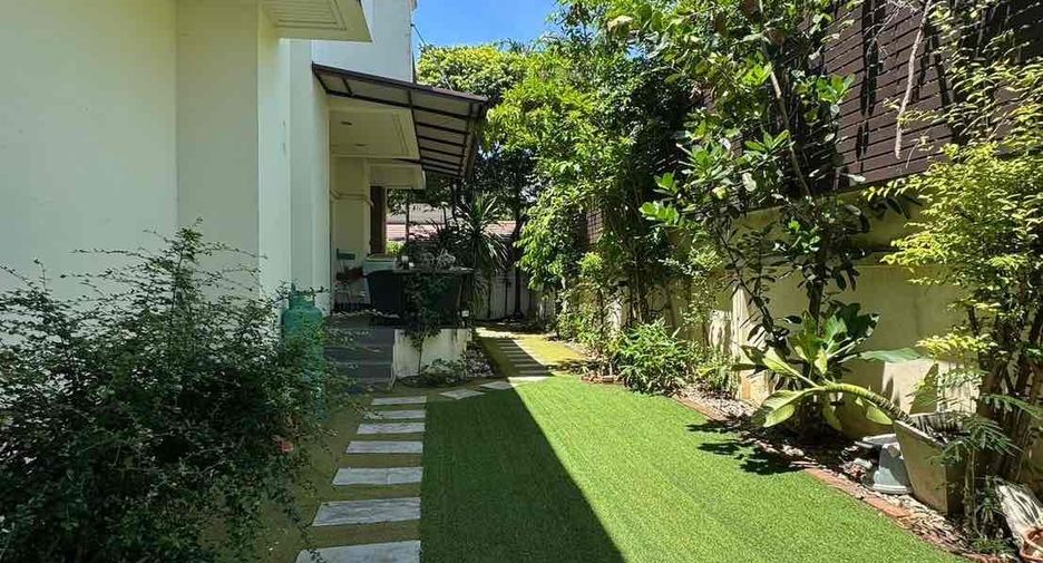 Haus zur Miete mit 4 Zimmer in Bang Lamung, Chonburi