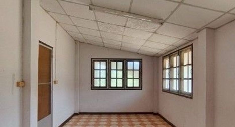 For sale 1 bed house in Taphan Hin, Phichit