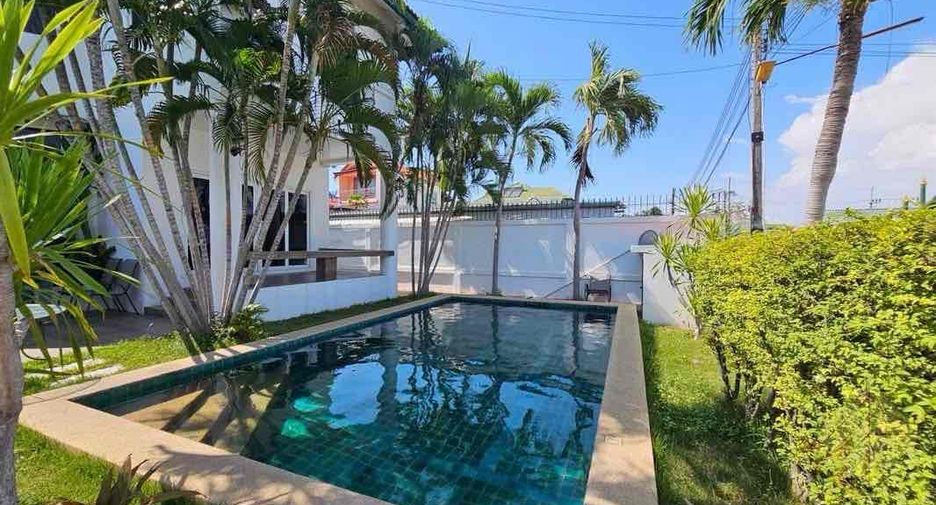 For rent 3 bedrooms villa in Bang Lamung, Chonburi