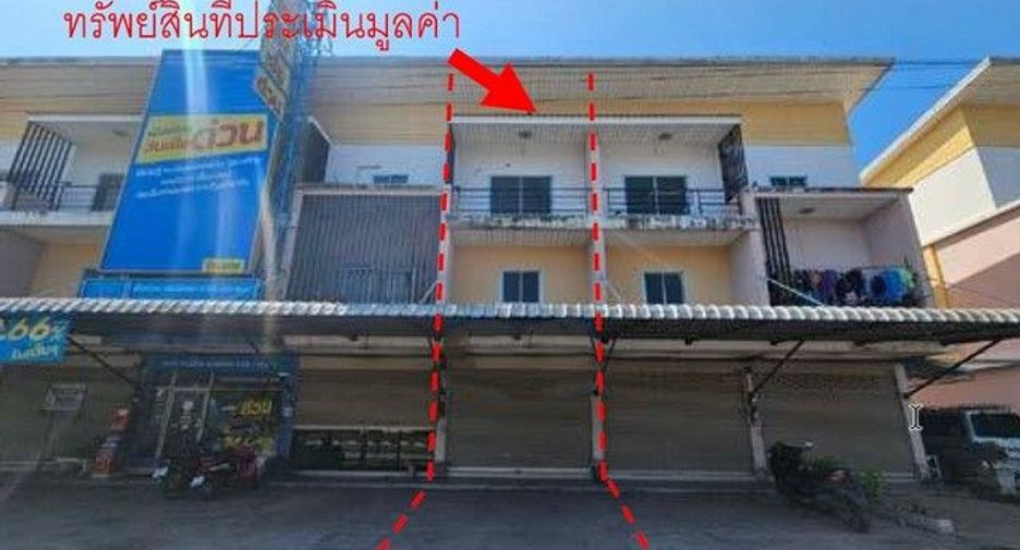 À vendre 1 chambre local commercial à Ongkharak, Nakhon Nayok