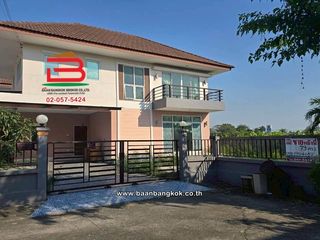 For sale 3 bedrooms house in Lam Luk Ka, Pathum Thani