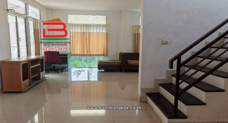 Haus zum Kauf mit 3 Zimmer in Lam Luk Ka, Pathum Thani