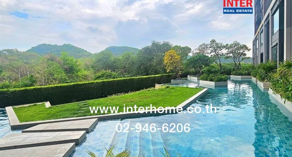 For sale 2 bedrooms condo in Si Racha, Chonburi