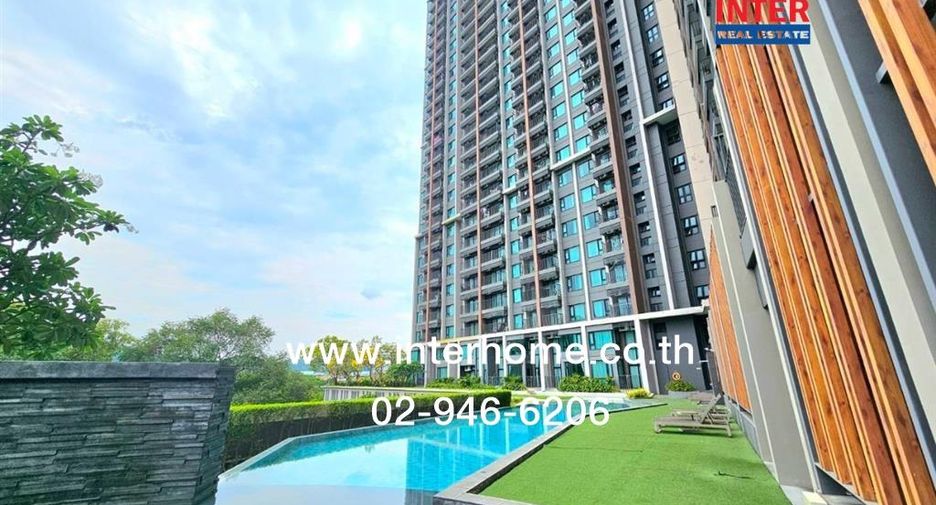 For sale 2 bedrooms condo in Si Racha, Chonburi