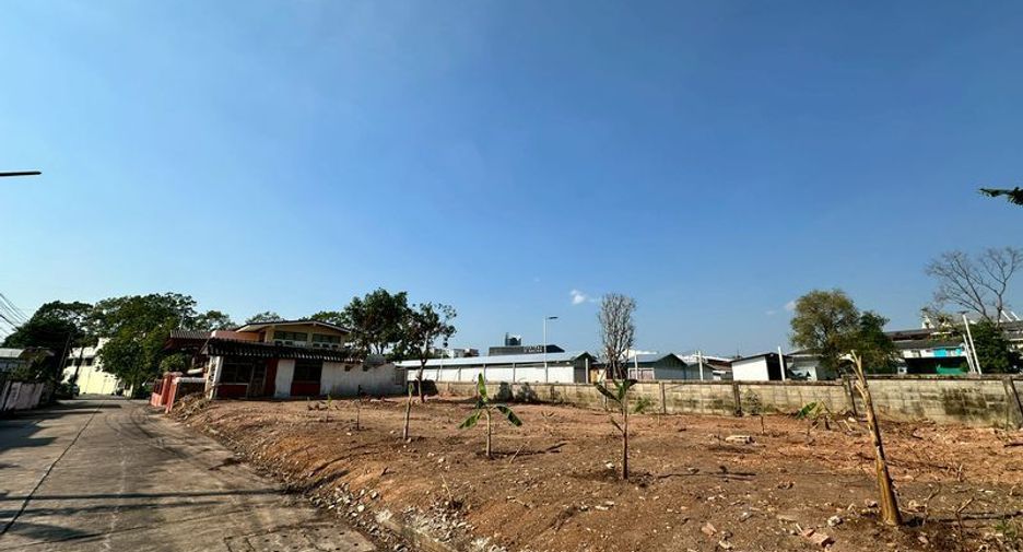 For sale land in Si Racha, Chonburi