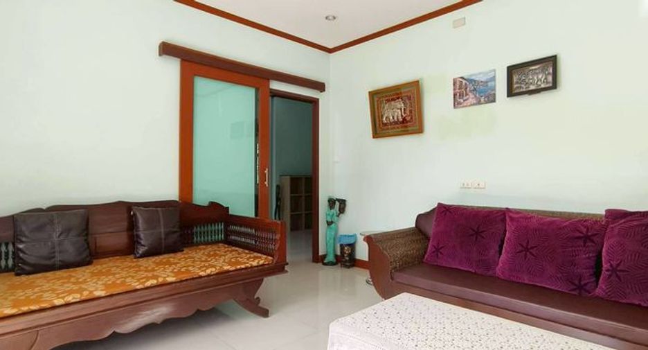 For rent 4 bedrooms house in Mueang Chiang Mai, Chiang Mai