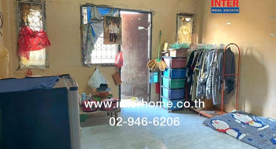 For sale 4 bedrooms retail Space in Bang Khae, Bangkok