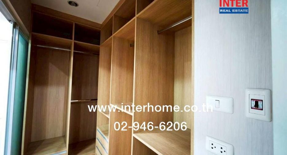 Casa adosada en venta de 3 habitaciones en Lak Si, Bangkok