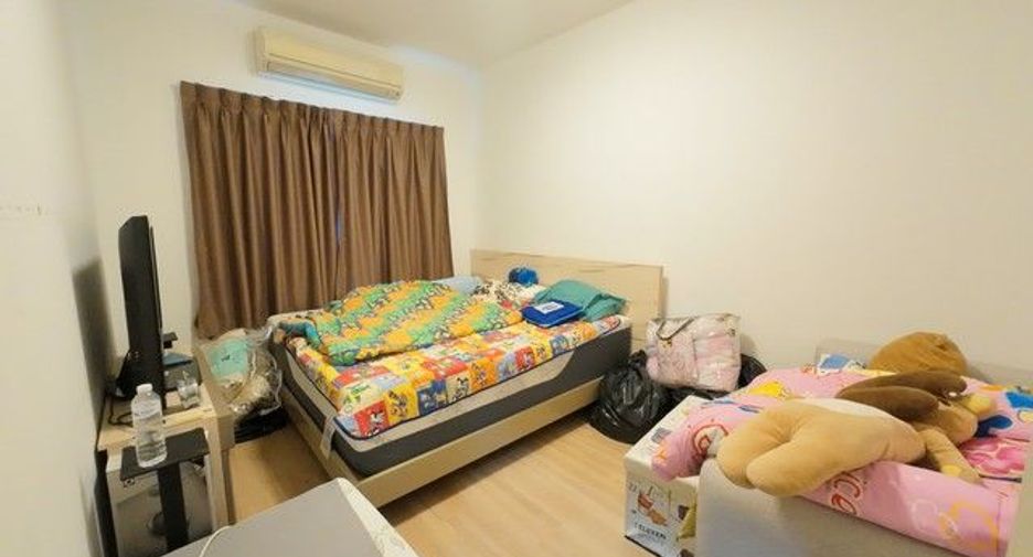 À vendre 4 chambres maison de ville à Bang Kruai, Nonthaburi