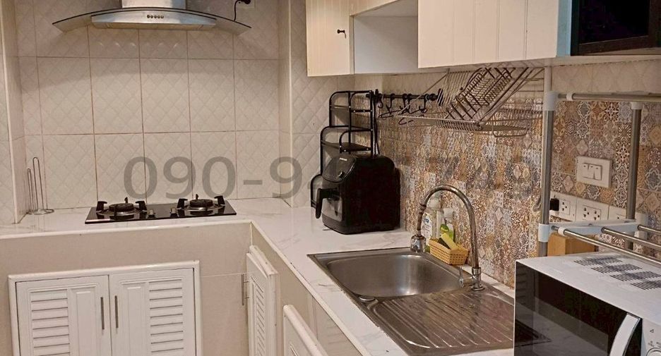 For rent 3 bedrooms townhouse in Bueng Kum, Bangkok