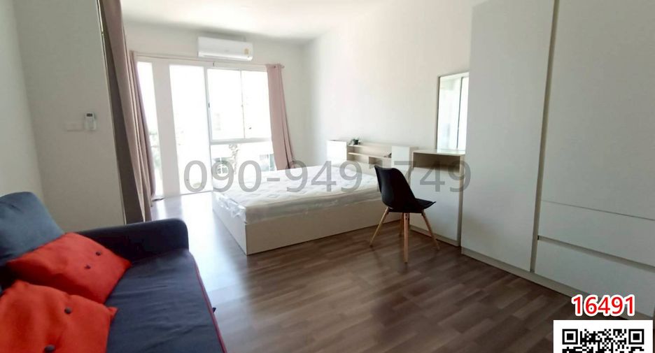 For rent 3 bedrooms townhouse in Min Buri, Bangkok