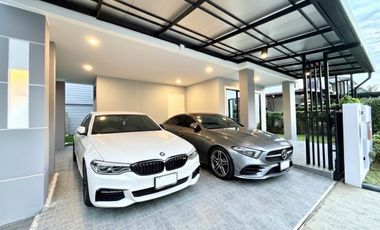For sale 4 bedrooms house in Nong Khaem, Bangkok