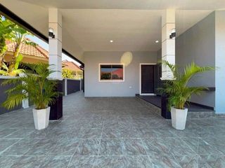 For sale 3 bedrooms house in Ban Bueng, Chonburi