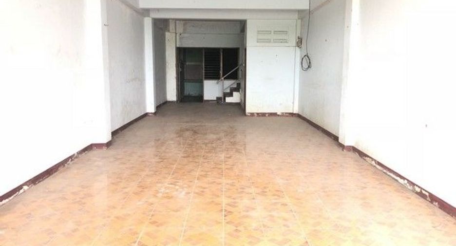 For sale 1 bed retail Space in Mueang Saraburi, Saraburi