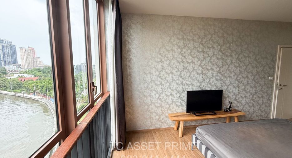 For rent 2 bedrooms condo in Watthana, Bangkok