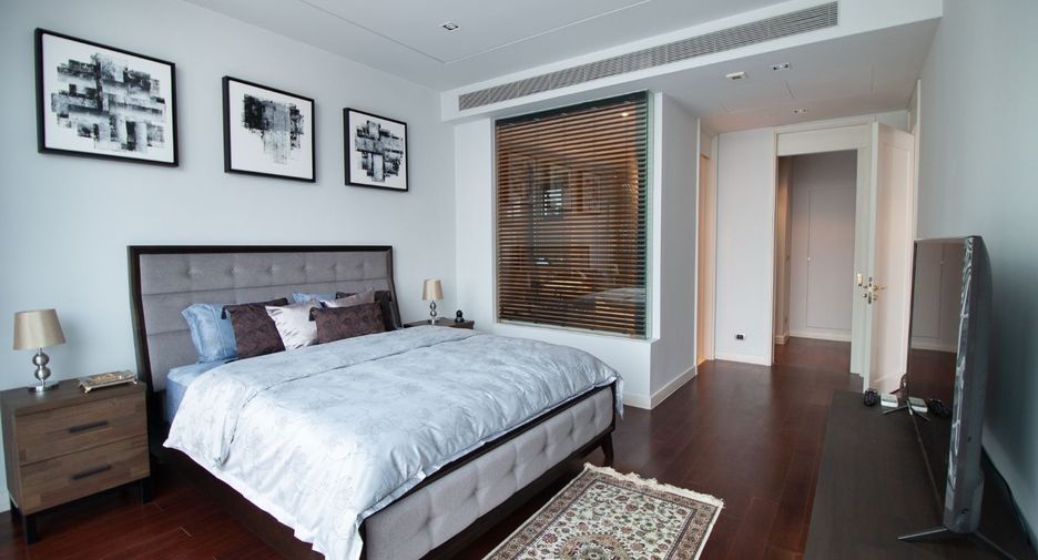 Condo en alquiler y en venta de 2 habitaciones en Khlong Toei, Bangkok