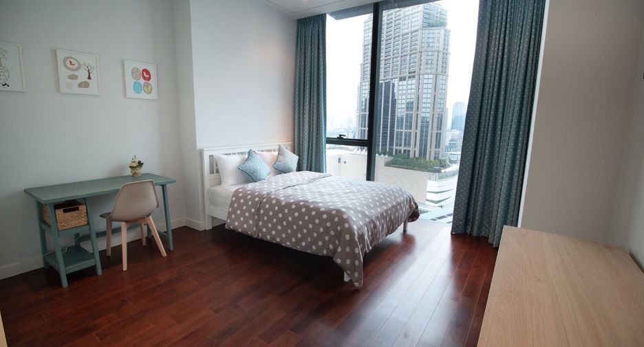 Condo en alquiler y en venta de 2 habitaciones en Khlong Toei, Bangkok