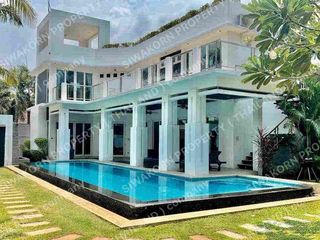 Villa zur Miete mit 5 Zimmer in Bang Lamung, Chonburi