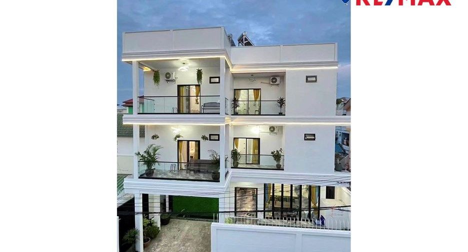 For sale 9 bedrooms house in Bang Lamung, Chonburi