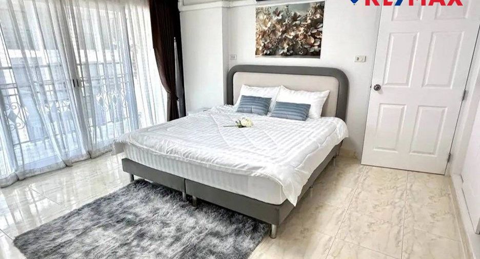 For sale 1 bed condo in Bang Lamung, Chonburi