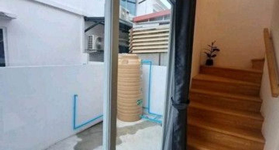 À louer 2 chambres maison à Bang Phli, Samut Prakan