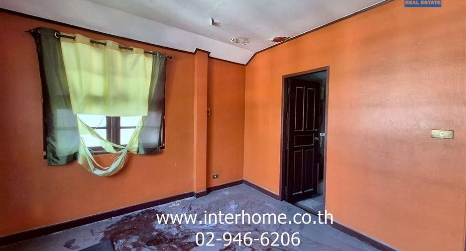 Casa en venta de 4 habitaciones en Saphan Sung, Bangkok