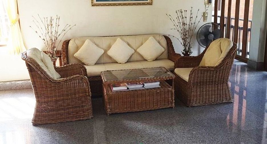 出售 4 卧室 独立屋 在 Sam Phran, Nakhon Pathom