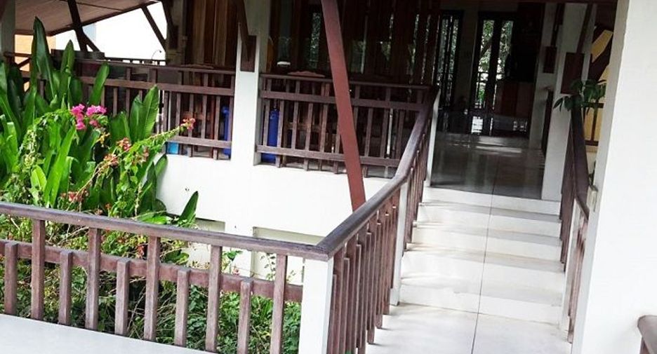 出售 4 卧室 独立屋 在 Sam Phran, Nakhon Pathom