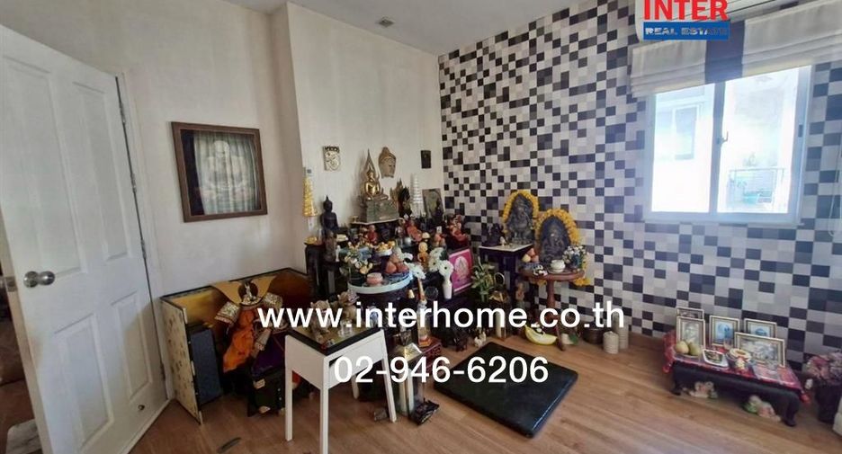 À vendre 3 chambres maison à Khan Na Yao, Bangkok